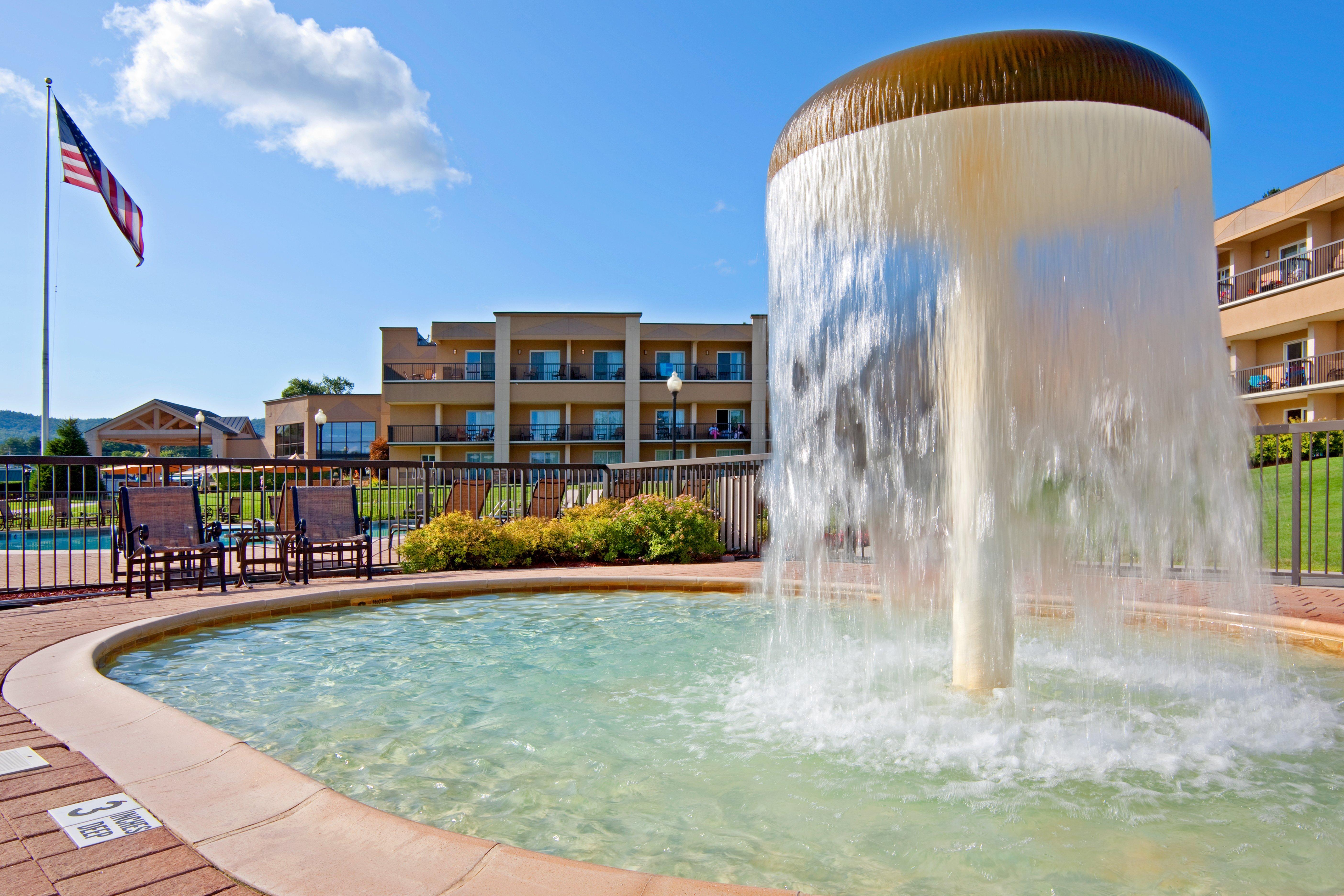 Holiday Inn Resort Lake George, An Ihg Hotel Exterior foto