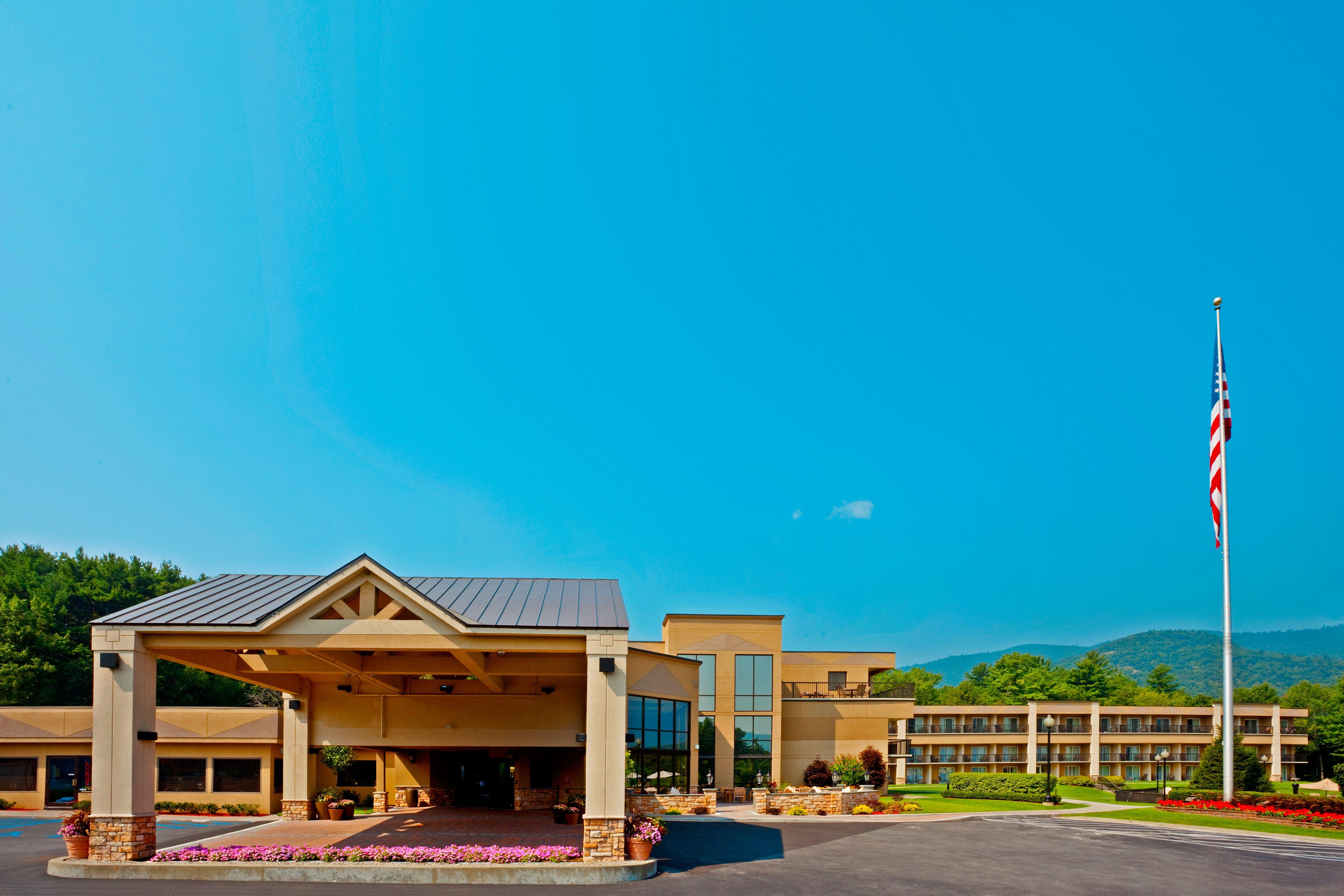 Holiday Inn Resort Lake George, An Ihg Hotel Exterior foto